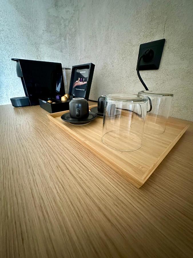 Athensowl Aparthotel ภายนอก รูปภาพ