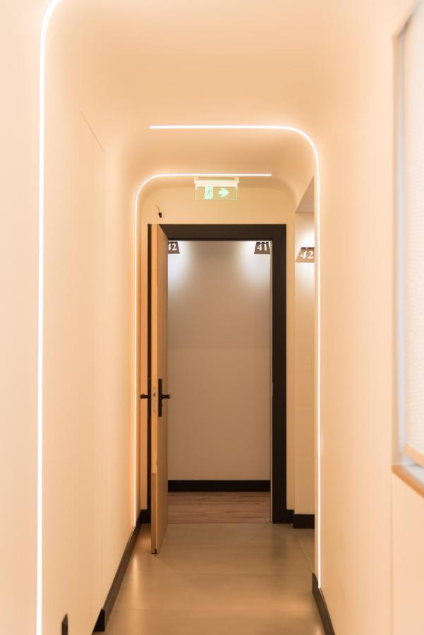 Athensowl Aparthotel ภายนอก รูปภาพ