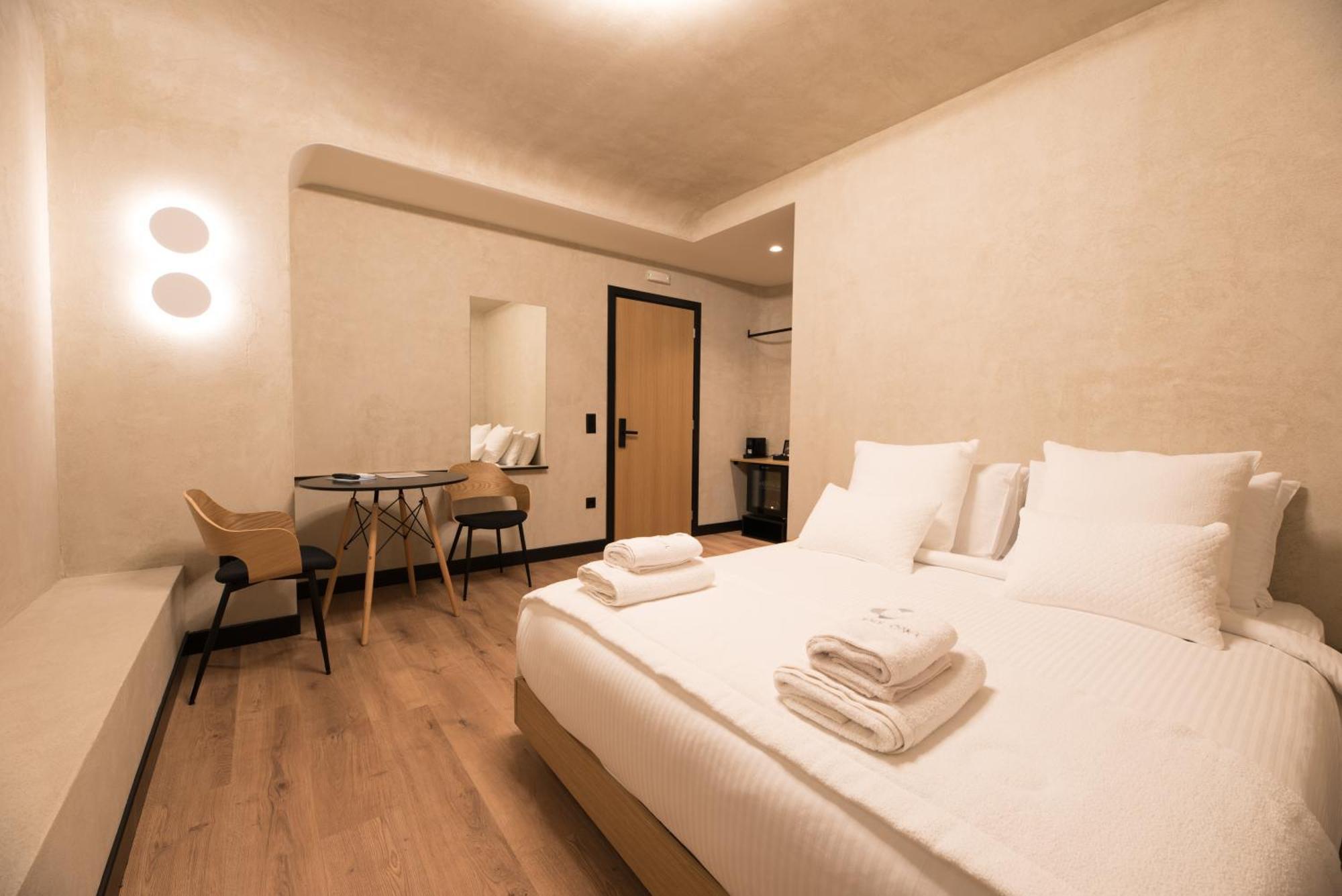 Athensowl Aparthotel ภายนอก รูปภาพ