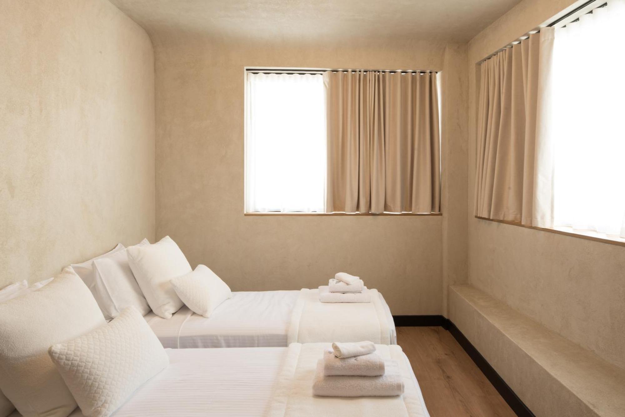 Athensowl Aparthotel ภายนอก รูปภาพ
